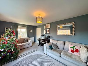 Photo 10- click for photo gallery